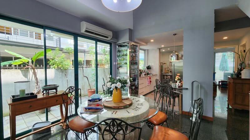 Tai Keng Villas, Jalan Kelichap, Hougang / Punggol / Sengkang, 5 Bedrooms, 3,090 sqft, Corner Terrace For Sale, by Jennifer Leong, 500262822 - Dining Room - PropertyGuru.com.sg