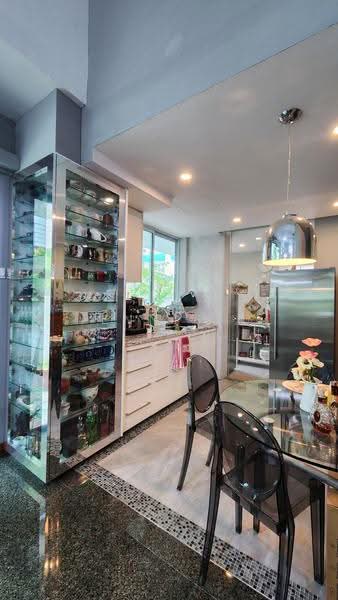 Tai Keng Villas, Jalan Kelichap, Hougang / Punggol / Sengkang, 5 Bedrooms, 3,090 sqft, Corner Terrace For Sale, by Jennifer Leong, 500262822 - Kitchen - PropertyGuru.com.sg