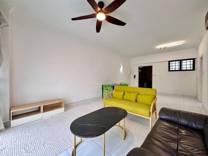 St Patrick's Court, 27A St. Patrick's Road, East Coast / Marine Parade, 2 Bedrooms, 980 sqft, Apartment For Rent, by Terence Tee (郑志翔), 500262827 - Living Room - PropertyGuru.com.sg