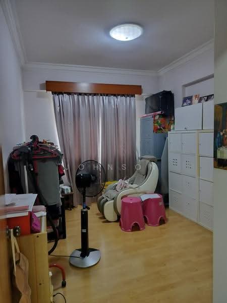 The Florida, 76 Hougang Avenue 7, Hougang / Punggol / Sengkang, 3 Bedrooms, 1,292 sqft, Condominium For Sale, by Johnson Ng, 500262830 - Interior - PropertyGuru.com.sg