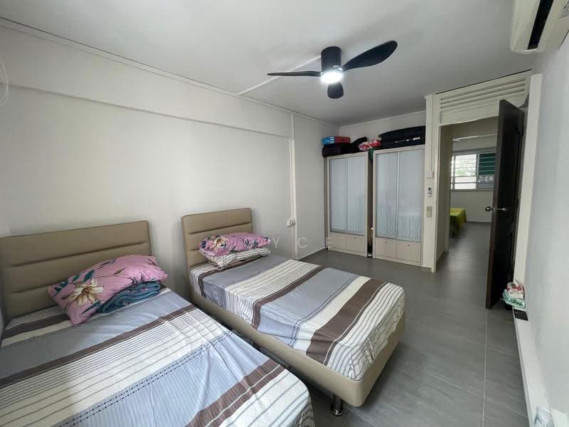 337 Hougang Avenue 7, 337 Hougang Avenue 7, Hougang / Punggol / Sengkang, Room Rental, 120 sqft, HDB Flat For Rent, by Joyce Ng, 500262839 - Bedroom - PropertyGuru.com.sg