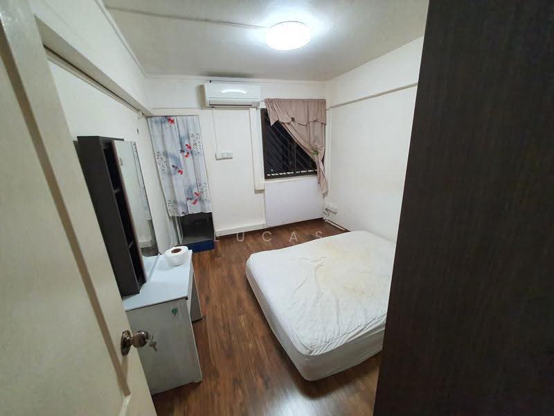 465 Ang Mo Kio Avenue 10, 465 Ang Mo Kio Avenue 10, Ang Mo Kio / Bishan / Thomson, 2 Bedrooms, 731 sqft, HDB Flat For Sale, by Lucas Lim, 500262840 - Bedroom - PropertyGuru.com.sg