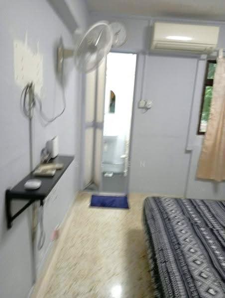 17 Hougang Avenue 3, 17 Hougang Avenue 3, Hougang / Punggol / Sengkang, Room Rental, 130 sqft, HDB Flat For Rent, by Steven Choo, 500262844 - Bedroom - PropertyGuru.com.sg