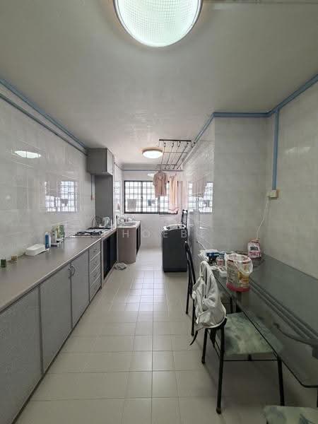 487 Jurong West Avenue 1, 487 Jurong West Avenue 1, Boon Lay / Jurong / Tuas, 2 Bedrooms, 785 sqft, HDB Flat For Sale, by Phoebe Toh Wan Ru, 500262845 - Kitchen - PropertyGuru.com.sg