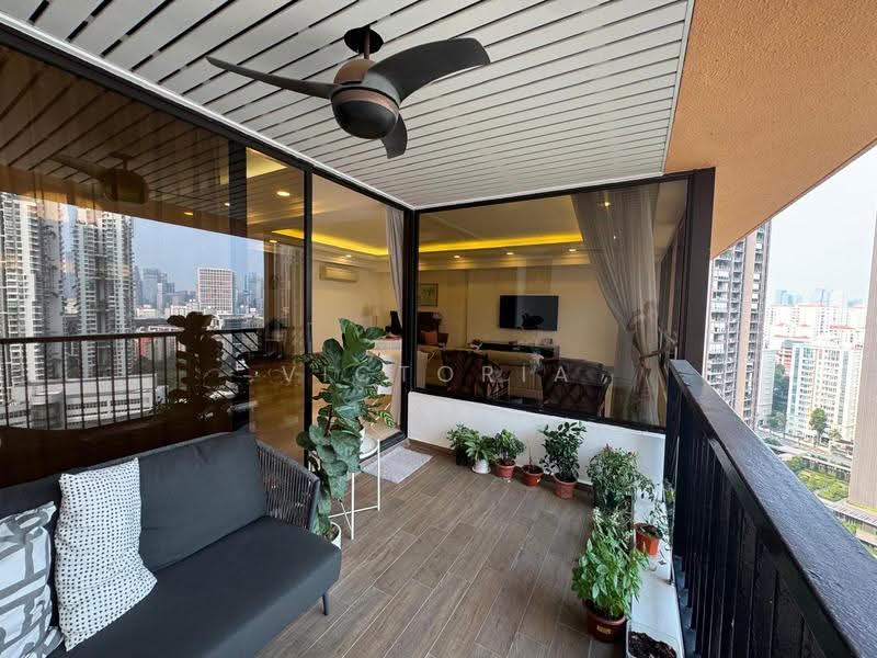 Yong An Park, 327 River Valley Road, Orchard / River Valley, 4 Bedrooms, 3,110 sqft, Condominium For Rent, by Victoria Tan, 500262854 - Balcony - PropertyGuru.com.sg