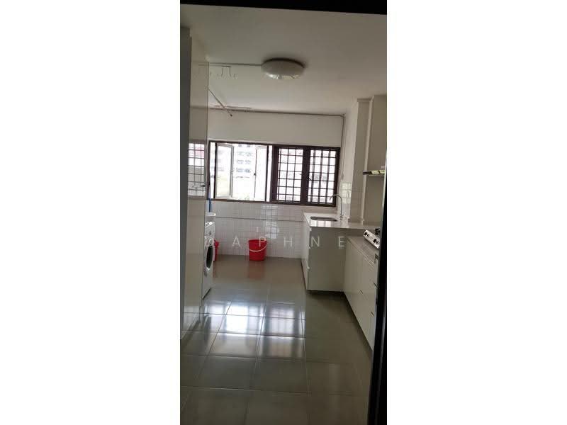 213 Bedok North Street 1, 213 Bedok North Street 1, Bedok / Upper East Coast, 2 Bedrooms, 731 sqft, HDB Flat For Rent, by Daphne Phoa, 500262863 - Kitchen - PropertyGuru.com.sg