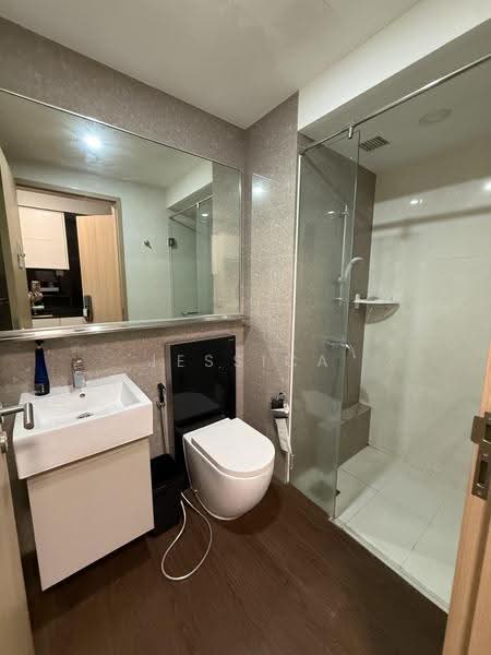 Twin Fountains, 11A Woodlands Avenue 6, Admiralty / Woodlands, Room Rental, 300 sqft, Condominium For Rent, by Jessica Liang, 500262873 - Bathroom - PropertyGuru.com.sg