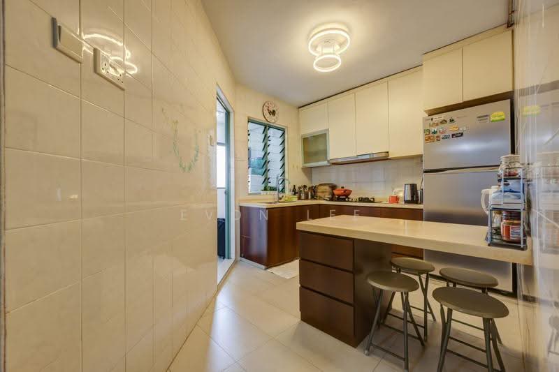 464 Choa Chu Kang Avenue 4, 464 Choa Chu Kang Avenue 4, Dairy Farm / Bukit Panjang / Choa Chu Kang, 3 Bedrooms, 1,119 sqft, HDB Flat For Sale, by Evon Lee, 500262875 - Kitchen - PropertyGuru.com.sg