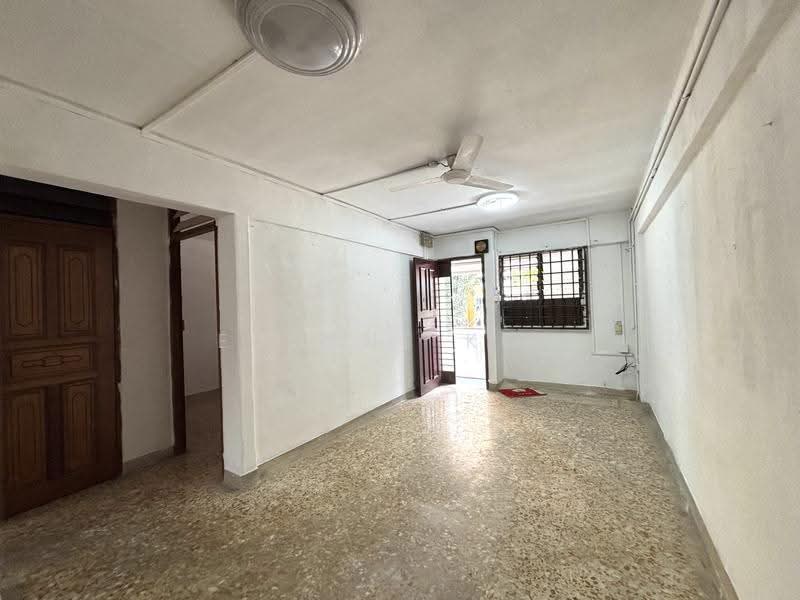 127 Ang Mo Kio Avenue 3, 127 Ang Mo Kio Avenue 3, Ang Mo Kio / Bishan / Thomson, 2 Bedrooms, 721 sqft, HDB Flat For Sale, by Eugene Koh, 500262878 - PropertyGuru.com.sg
