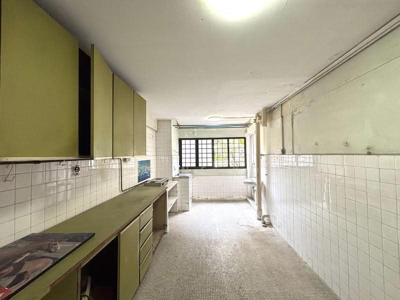 127 Ang Mo Kio Avenue 3, 127 Ang Mo Kio Avenue 3, Ang Mo Kio / Bishan / Thomson, 2 Bedrooms, 721 sqft, HDB Flat For Sale, by Eugene Koh, 500262878 - PropertyGuru.com.sg