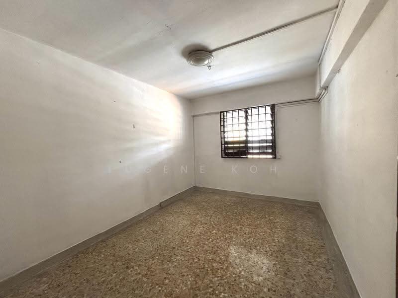 127 Ang Mo Kio Avenue 3, 127 Ang Mo Kio Avenue 3, Ang Mo Kio / Bishan / Thomson, 2 Bedrooms, 721 sqft, HDB Flat For Sale, by Eugene Koh, 500262878 - PropertyGuru.com.sg