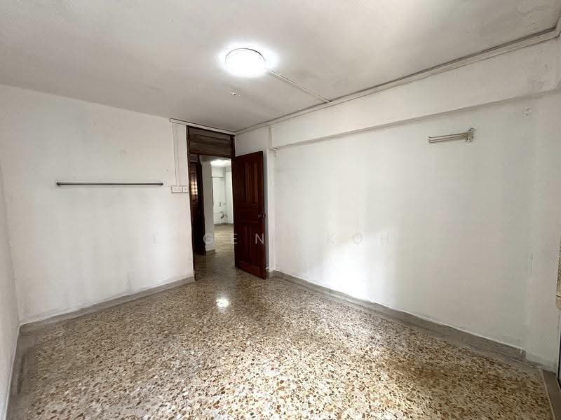 127 Ang Mo Kio Avenue 3, 127 Ang Mo Kio Avenue 3, Ang Mo Kio / Bishan / Thomson, 2 Bedrooms, 721 sqft, HDB Flat For Sale, by Eugene Koh, 500262878 - PropertyGuru.com.sg