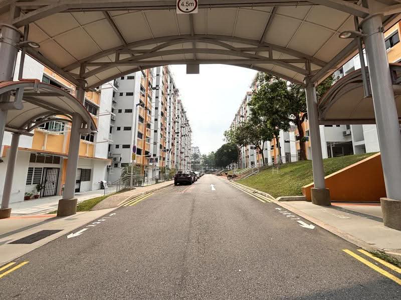 127 Ang Mo Kio Avenue 3, 127 Ang Mo Kio Avenue 3, Ang Mo Kio / Bishan / Thomson, 2 Bedrooms, 721 sqft, HDB Flat For Sale, by Eugene Koh, 500262878 - PropertyGuru.com.sg