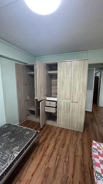 15 Telok Blangah Crescent, 15 Telok Blangah Crescent, Harbourfront / Telok Blangah, 2 Bedrooms, 807 sqft, HDB Flat For Rent, by Sam Lee, 500262894 - Bedroom - PropertyGuru.com.sg