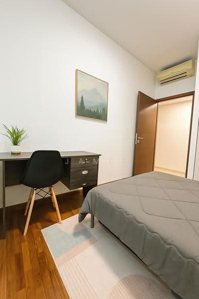City Square Residences, 6 Kitchener Link, Farrer Park / Serangoon Rd, Room Rental, 100 sqft, Condominium For Rent, by James Lee, 500262902 - Bedroom - PropertyGuru.com.sg