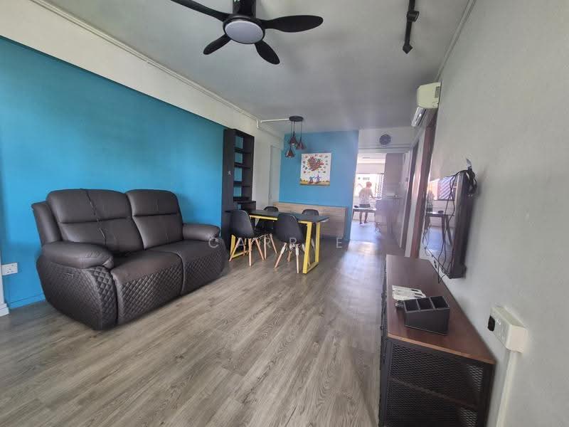 301 Jurong East Street 32, 301 Jurong East Street 32, Boon Lay / Jurong / Tuas, 2 Bedrooms, 720 sqft, HDB Flat For Sale, by Carrie Yap, 500262908 - Living Room - PropertyGuru.com.sg