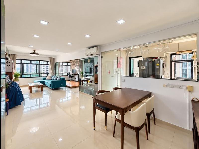 28D Dover Crescent, 28D Dover Crescent, Buona Vista / West Coast / Clementi New Town, 4 Bedrooms, 1,335 sqft, HDB Flat For Sale, by Lee Hui Jun (Joy), 500262916 - Living - North Orientation - PropertyGuru.com.sg