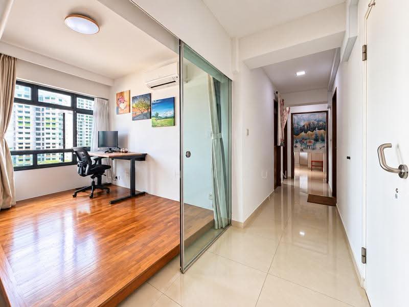 28D Dover Crescent, 28D Dover Crescent, Buona Vista / West Coast / Clementi New Town, 4 Bedrooms, 1,335 sqft, HDB Flat For Sale, by Lee Hui Jun (Joy), 500262916 - Study Room - PropertyGuru.com.sg