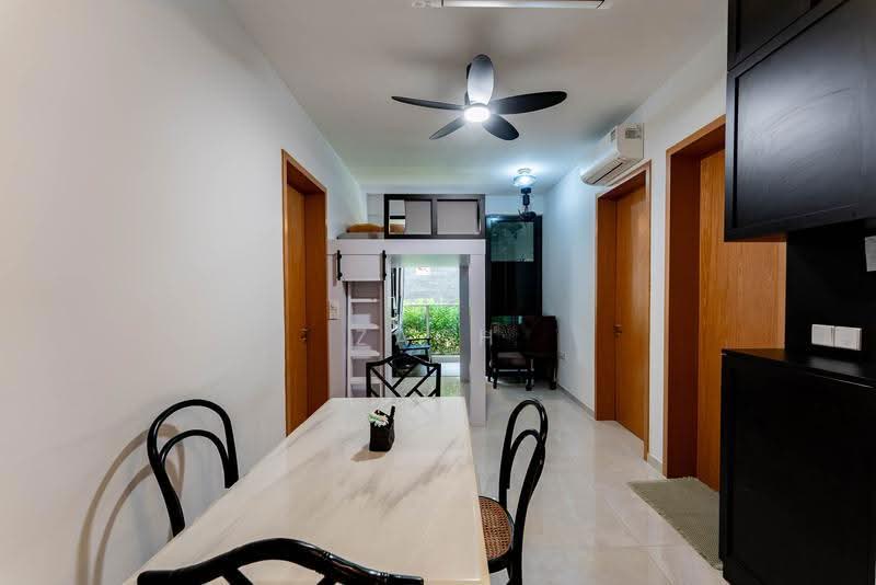 Penrose, 30 Sims Drive, Eunos / Geylang / Paya Lebar, 2 Bedrooms, 710 sqft, Condominium For Sale, by Zach Tan, 500262926 - Interior - PropertyGuru.com.sg