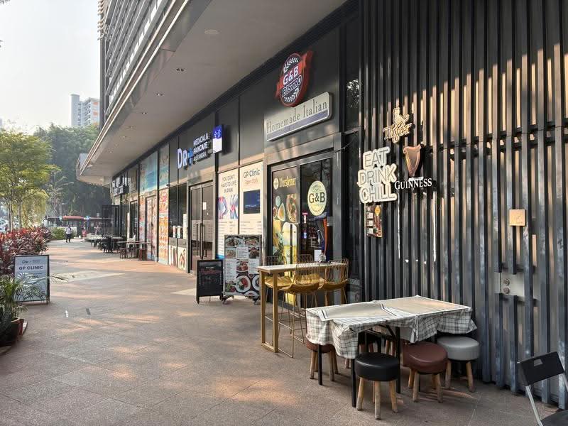 Alexandra Central, 321 Alexandra Road singapore, Alexandra / Commonwealth, 915 sqft, Food & Beverage For Sale, by Mike Cheah, 500262927 - CommercialGuru.com.sg