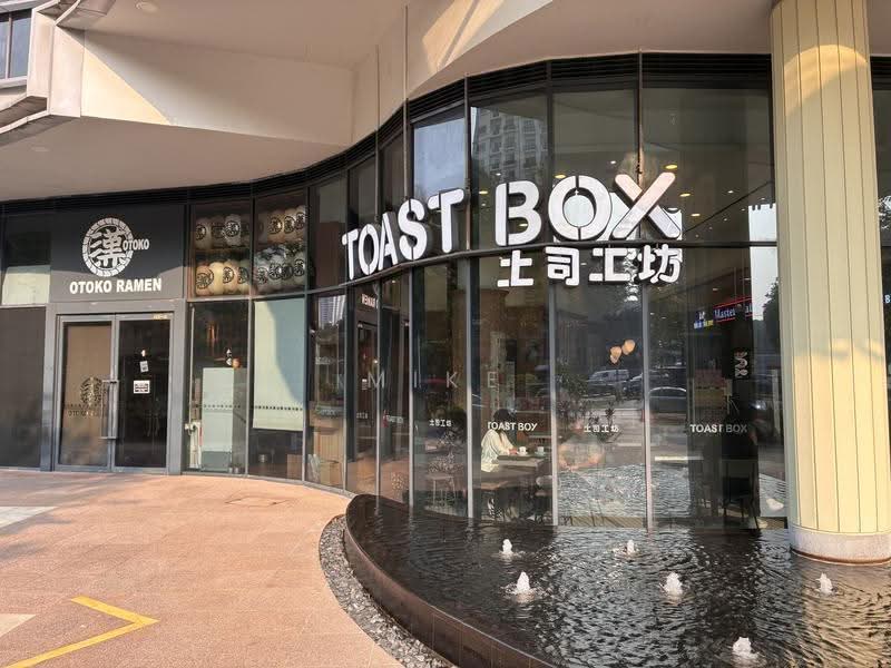 Alexandra Central, 321 Alexandra Road singapore, Alexandra / Commonwealth, 915 sqft, Food & Beverage For Sale, by Mike Cheah, 500262927 - Exterior - CommercialGuru.com.sg