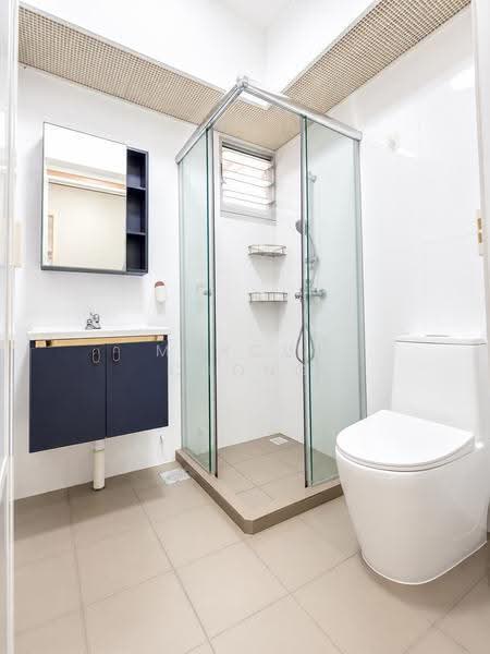 153A Bedok South Road, 153A Bedok South Road, Bedok / Upper East Coast, 3 Bedrooms, 1,001 sqft, HDB Flat For Sale, by Marcus Chong, 500262933 - Bathroom - PropertyGuru.com.sg