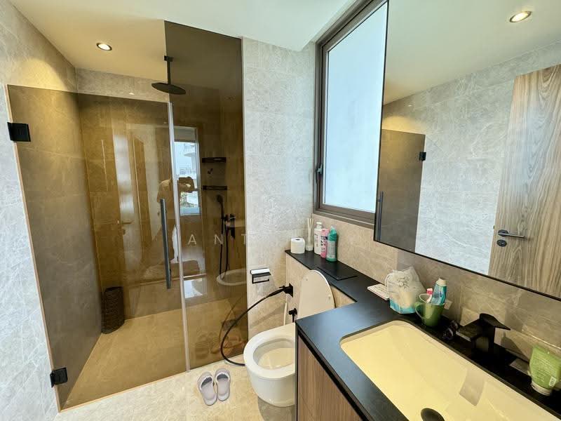Coastline Residences, 7 Amber Road, East Coast / Marine Parade, 1 Bedroom, 452 sqft, Condominium For Rent, by Anthony Leow, 500262940 - Bathroom - PropertyGuru.com.sg