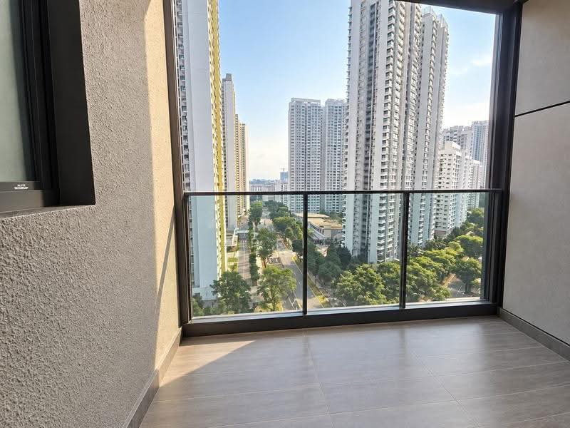 Clavon, Clementi Avenue 1, Buona Vista / West Coast / Clementi New Town, 2 Bedrooms, 678 sqft, Condominium For Sale, by April Lim, 500262961 - Balcony - PropertyGuru.com.sg