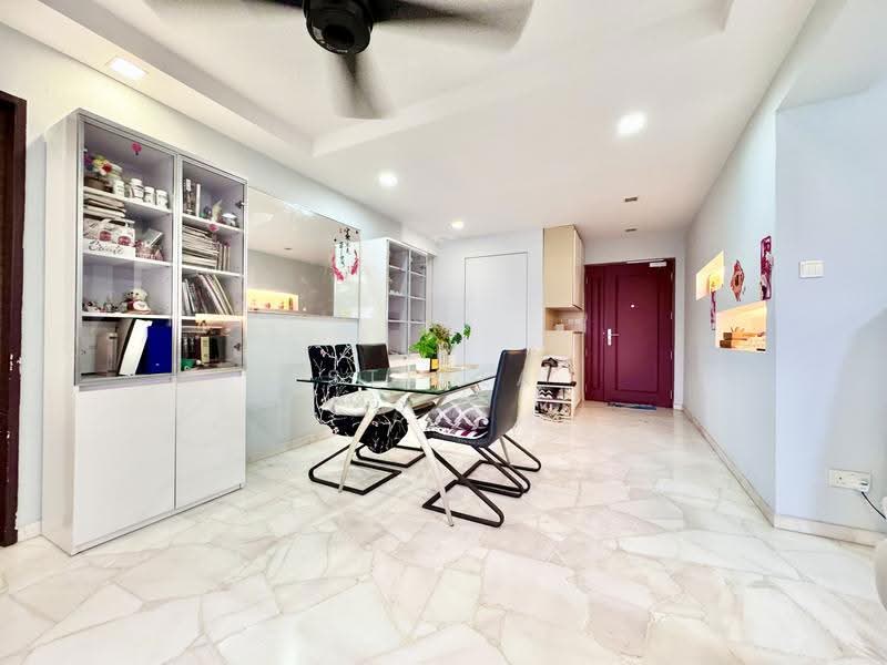 192 Bukit Batok West Avenue 6, 192 Bukit Batok West Avenue 6, Dairy Farm / Bukit Panjang / Choa Chu Kang, 4 Bedrooms, 1,292 sqft, HDB Flat For Sale, by Stella Ng, 500262967 - Dining Room - PropertyGuru.com.sg
