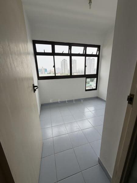 422 Ang Mo Kio Avenue 3, 422 Ang Mo Kio Avenue 3, Ang Mo Kio / Bishan / Thomson, 3 Bedrooms, 785 sqft, HDB Flat For Sale, by Kelly Toh, 500262970 - PropertyGuru.com.sg