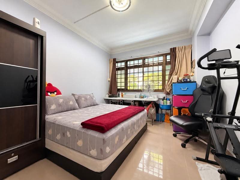 647 Jurong West Street 61, 647 Jurong West Street 61, Boon Lay / Jurong / Tuas, 4 Bedrooms, 1,292 sqft, HDB Flat For Sale, by Sherry Ang, 500262984 - Bedroom - PropertyGuru.com.sg