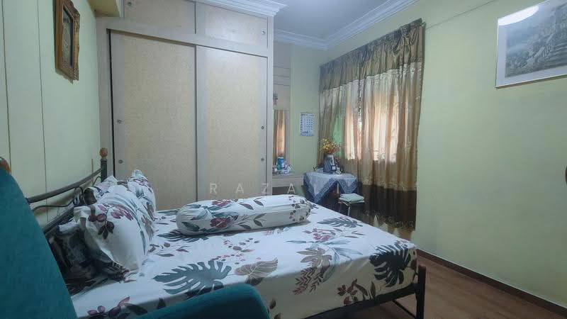 687A Woodlands Drive 75, 687A Woodlands Drive 75, Admiralty / Woodlands, 3 Bedrooms, 1,227 sqft, HDB Flat For Sale, by Razali Sarmiten, 500262989 - Master Bedroom - PropertyGuru.com.sg