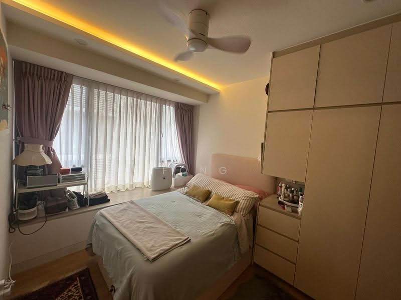 RV Edge, 2 Shanghai Road, Tanglin / Holland / Bukit Timah, 1 Bedroom, 377 sqft, Condominium For Sale, by Fong Siew Hong, 500262996 - Bedroom - PropertyGuru.com.sg