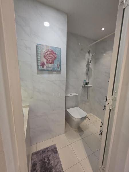 Signature Park, 46 Toh Tuck Road, Clementi Park / Upper Bukit Timah, 2 Bedrooms, 1,023 sqft, Condominium For Sale, by Jill Sim, 500262997 - Bathroom - PropertyGuru.com.sg