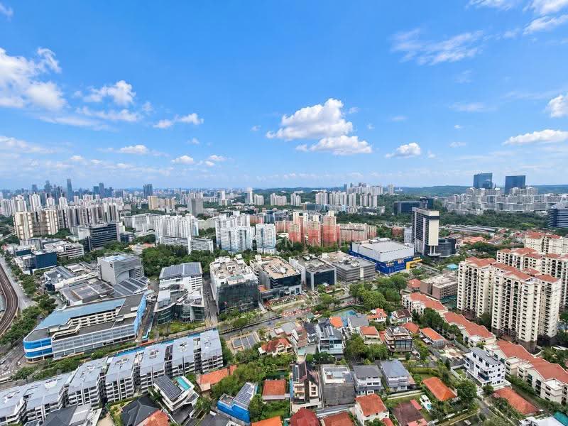 Stirling Residences, 21 Stirling Road, Alexandra / Commonwealth, 4 Bedrooms, 1,346 sqft, Condominium For Rent, by Yvonne See, 500263000 - Balcony view - PropertyGuru.com.sg