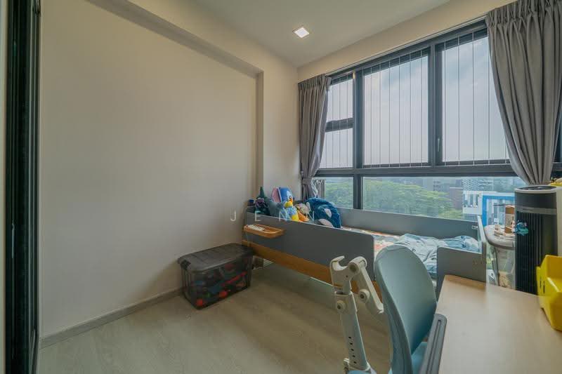 Westwood Residences EC, 188 Westwood Avenue, Boon Lay / Jurong / Tuas, 3 Bedrooms, 1,033 sqft, Condominium For Sale, by Jenn Tan, 500263006 - Common Bedroom 2 - PropertyGuru.com.sg