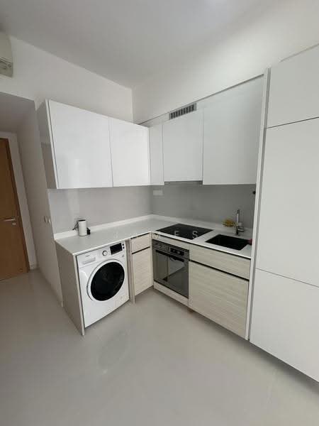 Tre Residences, 7 Geylang East Avenue 1, Eunos / Geylang / Paya Lebar, 3 Bedrooms, 820 sqft, Condominium For Rent, by James Mao, 500263007 - Kitchen - PropertyGuru.com.sg