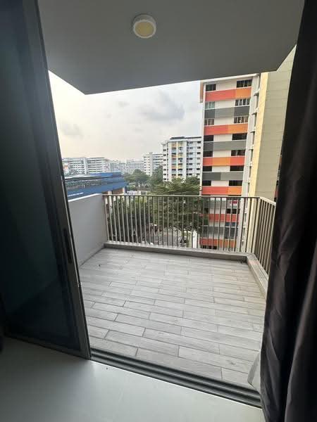 Tre Residences, 7 Geylang East Avenue 1, Eunos / Geylang / Paya Lebar, 3 Bedrooms, 820 sqft, Condominium For Rent, by James Mao, 500263007 - Balcony - PropertyGuru.com.sg