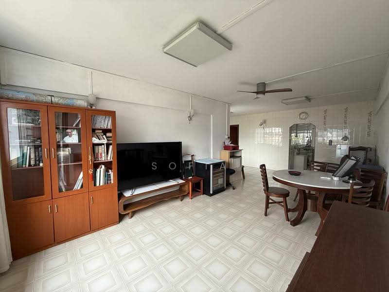 163 Bukit Batok Street 11, 163 Bukit Batok Street 11, Dairy Farm / Bukit Panjang / Choa Chu Kang, 3 Bedrooms, 1,130 sqft, HDB Flat For Sale, by Sofia Zhang, 500263011 - Living Room - PropertyGuru.com.sg