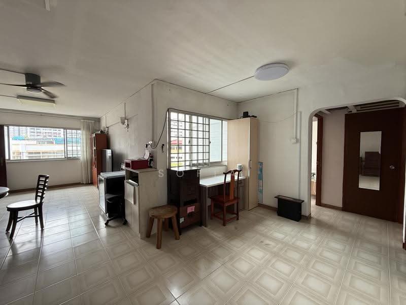 163 Bukit Batok Street 11, 163 Bukit Batok Street 11, Dairy Farm / Bukit Panjang / Choa Chu Kang, 3 Bedrooms, 1,130 sqft, HDB Flat For Sale, by Sofia Zhang, 500263011 - Living Room - PropertyGuru.com.sg