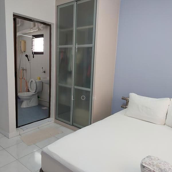 762 Bedok Reservoir View, 762 Bedok Reservoir View, Bedok / Upper East Coast, 3 Bedrooms, 1,206 sqft, HDB Flat For Sale, by Loh Yeow Meng, 500263028 - PropertyGuru.com.sg