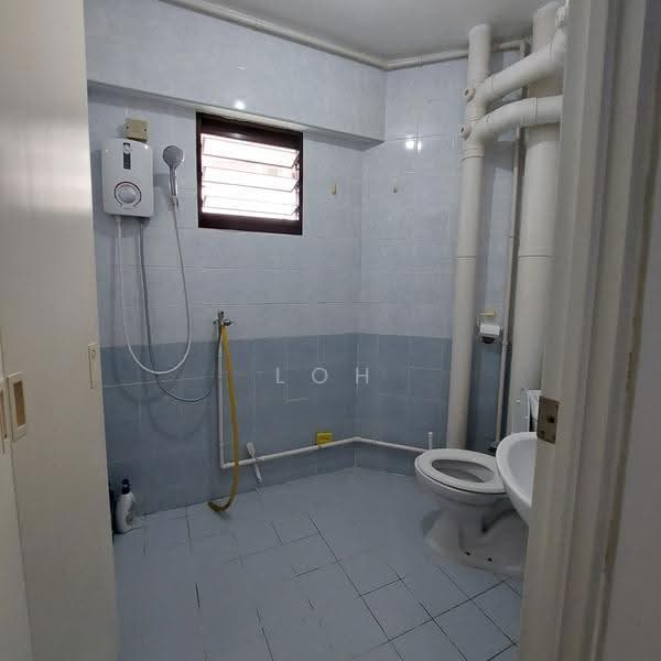 762 Bedok Reservoir View, 762 Bedok Reservoir View, Bedok / Upper East Coast, 3 Bedrooms, 1,206 sqft, HDB Flat For Sale, by Loh Yeow Meng, 500263028 - PropertyGuru.com.sg