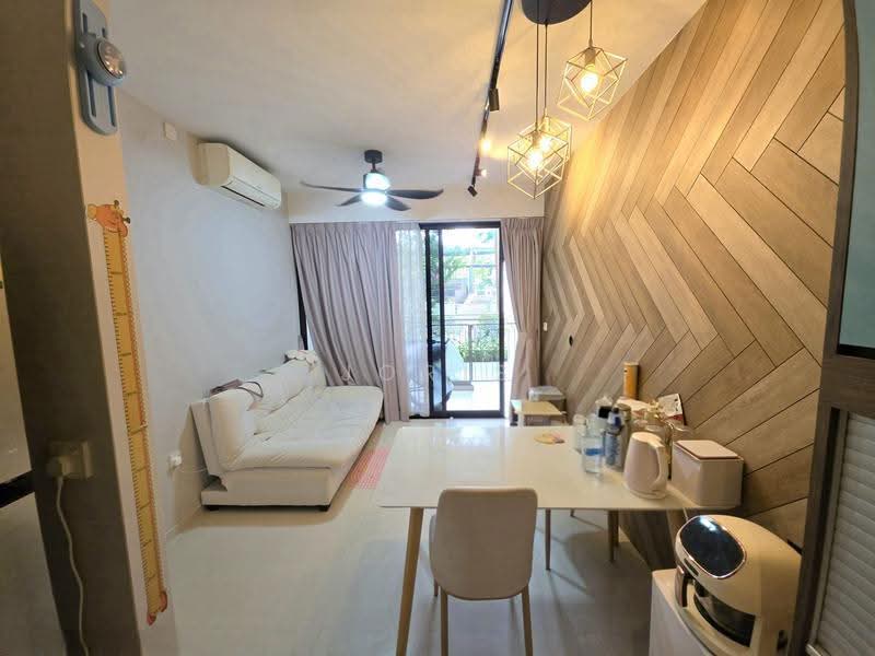 Westwood Residences EC, 186 Westwood Avenue, Boon Lay / Jurong / Tuas, 2 Bedrooms, 764 sqft, Condominium For Sale, by Joris Tan, 500263030 - Living Room - PropertyGuru.com.sg