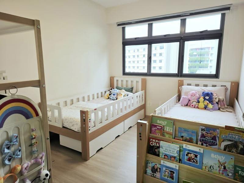 626A Tampines Street 61, 626A Tampines Street 61, Pasir Ris / Tampines, 3 Bedrooms, 1,001 sqft, HDB Flat For Sale, by Shafi Kader, 500263032 - Common room 1 - PropertyGuru.com.sg