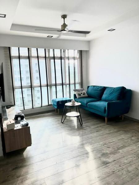 445 Yishun Avenue 11, 445 Yishun Avenue 11, Sembawang / Yishun, 3 Bedrooms, 990 sqft, HDB Flat For Sale, by Wendi Sim, 500263042 - Living Room - PropertyGuru.com.sg
