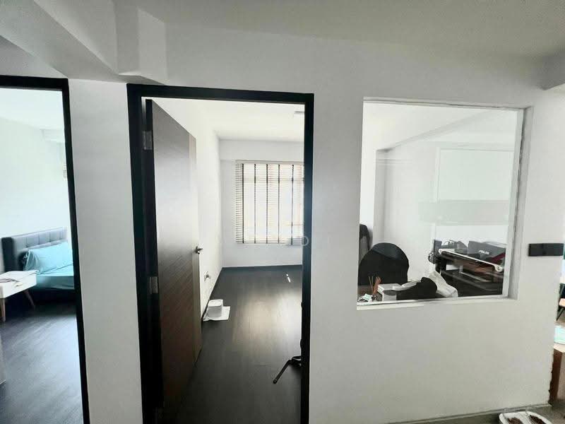445 Yishun Avenue 11, 445 Yishun Avenue 11, Sembawang / Yishun, 3 Bedrooms, 990 sqft, HDB Flat For Sale, by Wendi Sim, 500263042 - Bedroom - PropertyGuru.com.sg