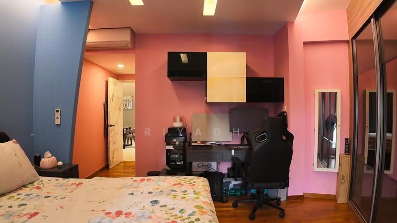 Carissa Park Condo, 2 Flora Drive, Changi Airport / Changi Village, 3 Bedrooms, 1,302 sqft, Condominium For Sale, by Riyadh Al-Solihin, 500263043 - Bedroom - PropertyGuru.com.sg