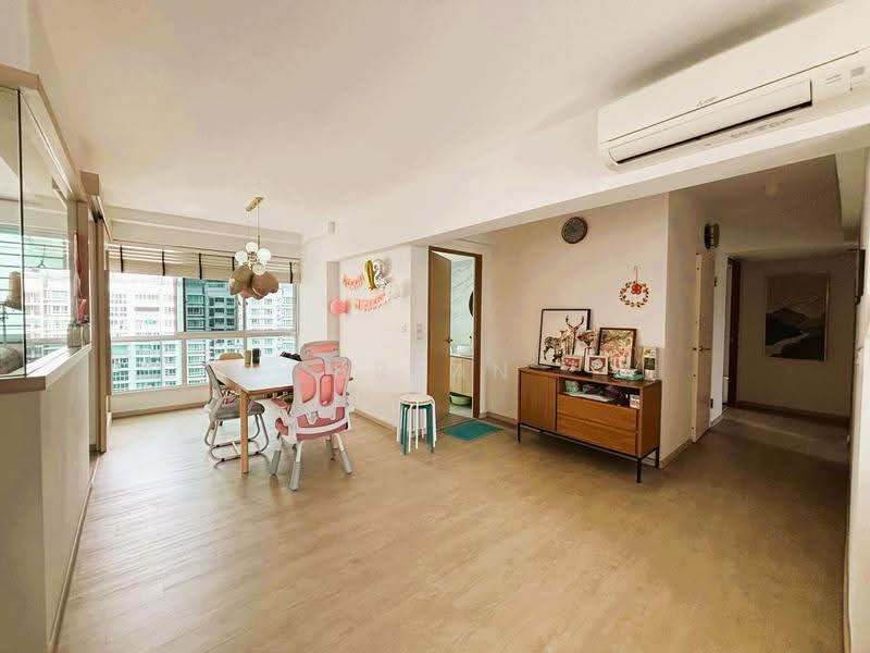 270A Punggol Field, 270A Punggol Field, Hougang / Punggol / Sengkang, 3 Bedrooms, 1,238 sqft, HDB Flat For Sale, by Bryan Liu, 500263045 - Living Room - PropertyGuru.com.sg