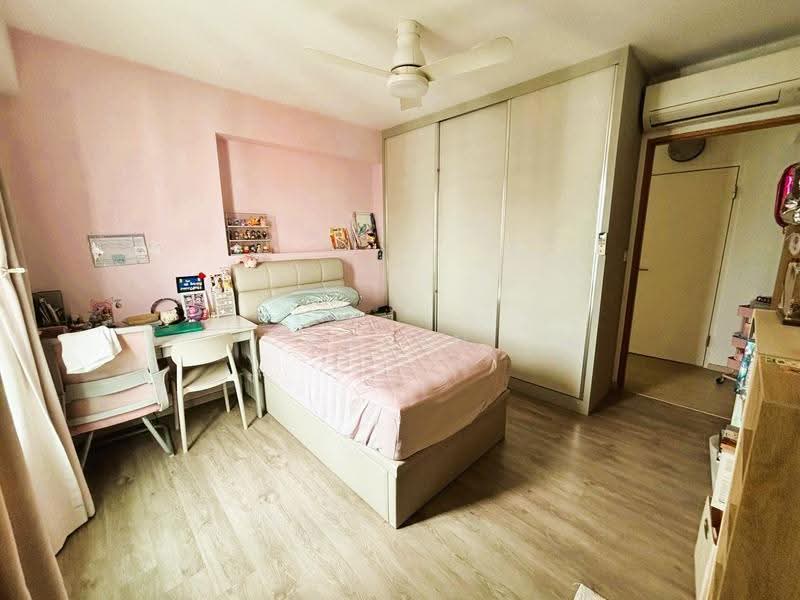 270A Punggol Field, 270A Punggol Field, Hougang / Punggol / Sengkang, 3 Bedrooms, 1,238 sqft, HDB Flat For Sale, by Bryan Liu, 500263045 - Bedroom - PropertyGuru.com.sg