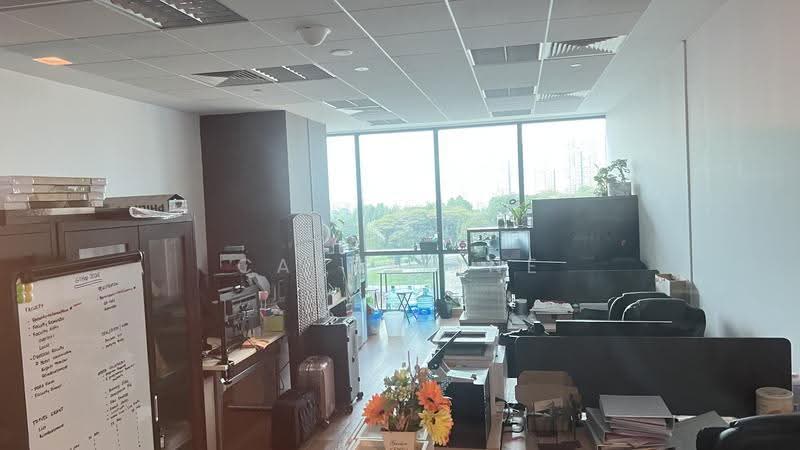 Vision Exchange, 2 Venture Drive, Boon Lay / Jurong / Tuas, 517 sqft, Office For Sale, by Catherine PANG, 500263053 - Interior - CommercialGuru.com.sg